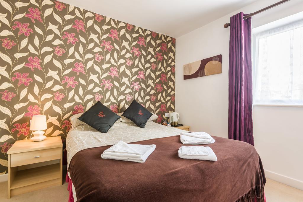 Uk Travel & Hospitality Ltd Ta Canberra Hotel Blackpool Esterno foto