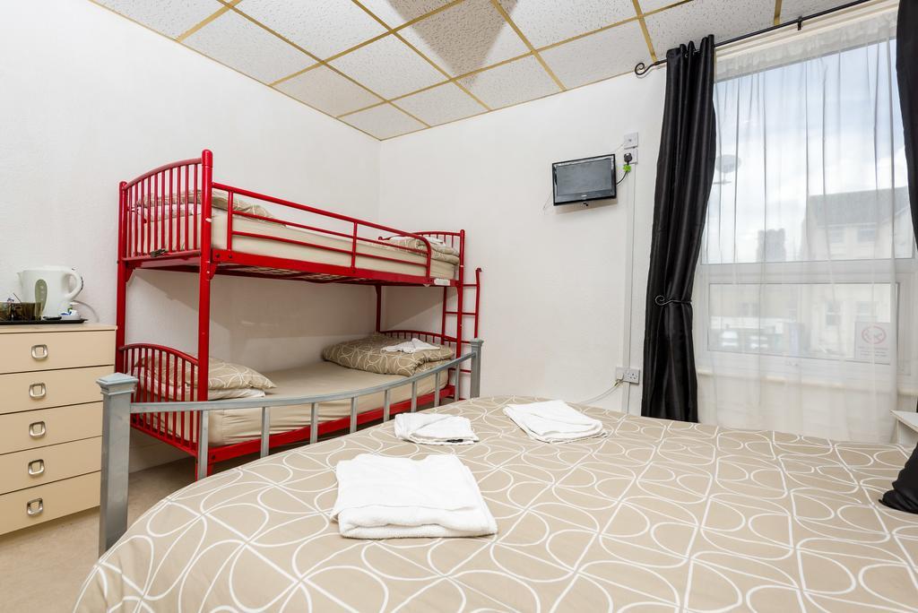 Uk Travel & Hospitality Ltd Ta Canberra Hotel Blackpool Esterno foto