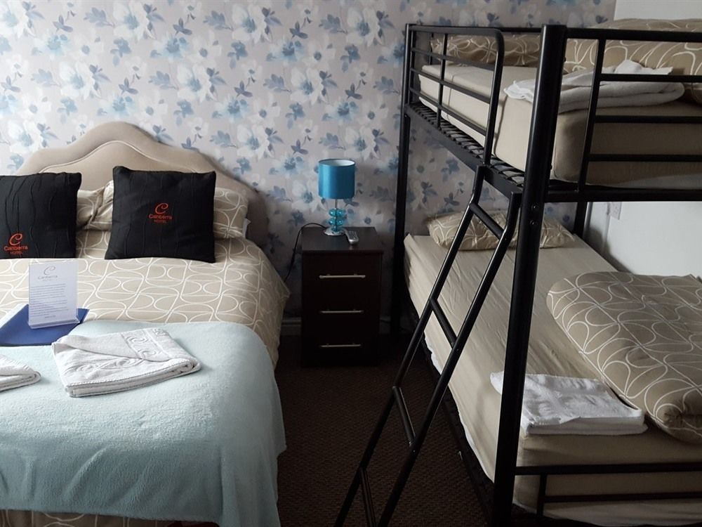 Uk Travel & Hospitality Ltd Ta Canberra Hotel Blackpool Esterno foto